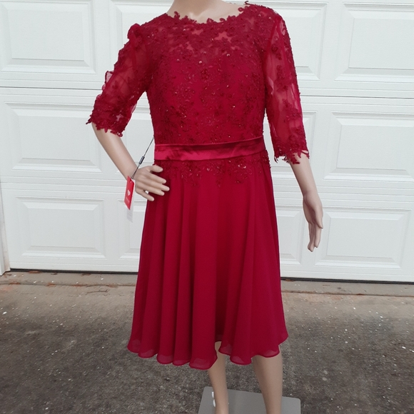 JJ's House Dresses & Skirts - JJ'S House burgandy evening dress